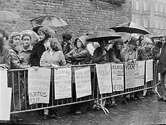 Demonstranten voor wettelijke regeling abortus, 18 augustus 1977